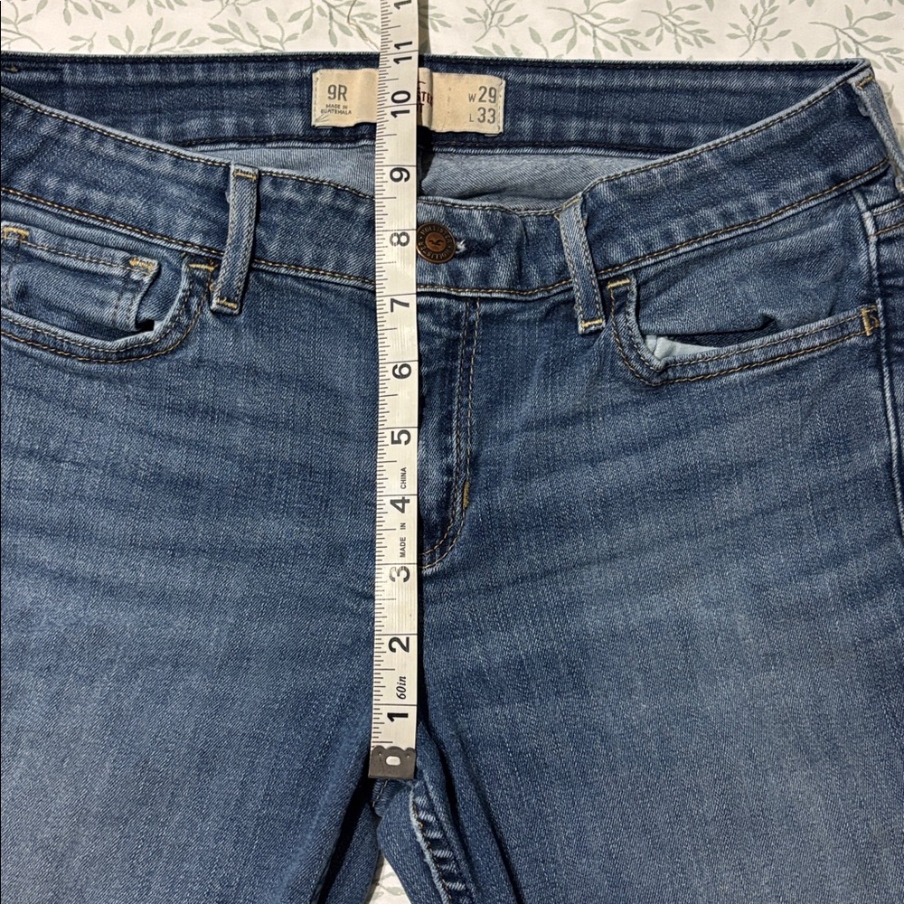 Hollister Boot Cut Jeans - Picture 3 of 6